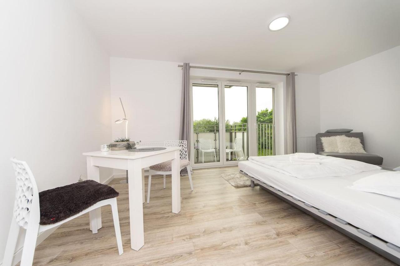 Cosy Studio With Private Garage P4You Pl Apartment Красков Екстериор снимка